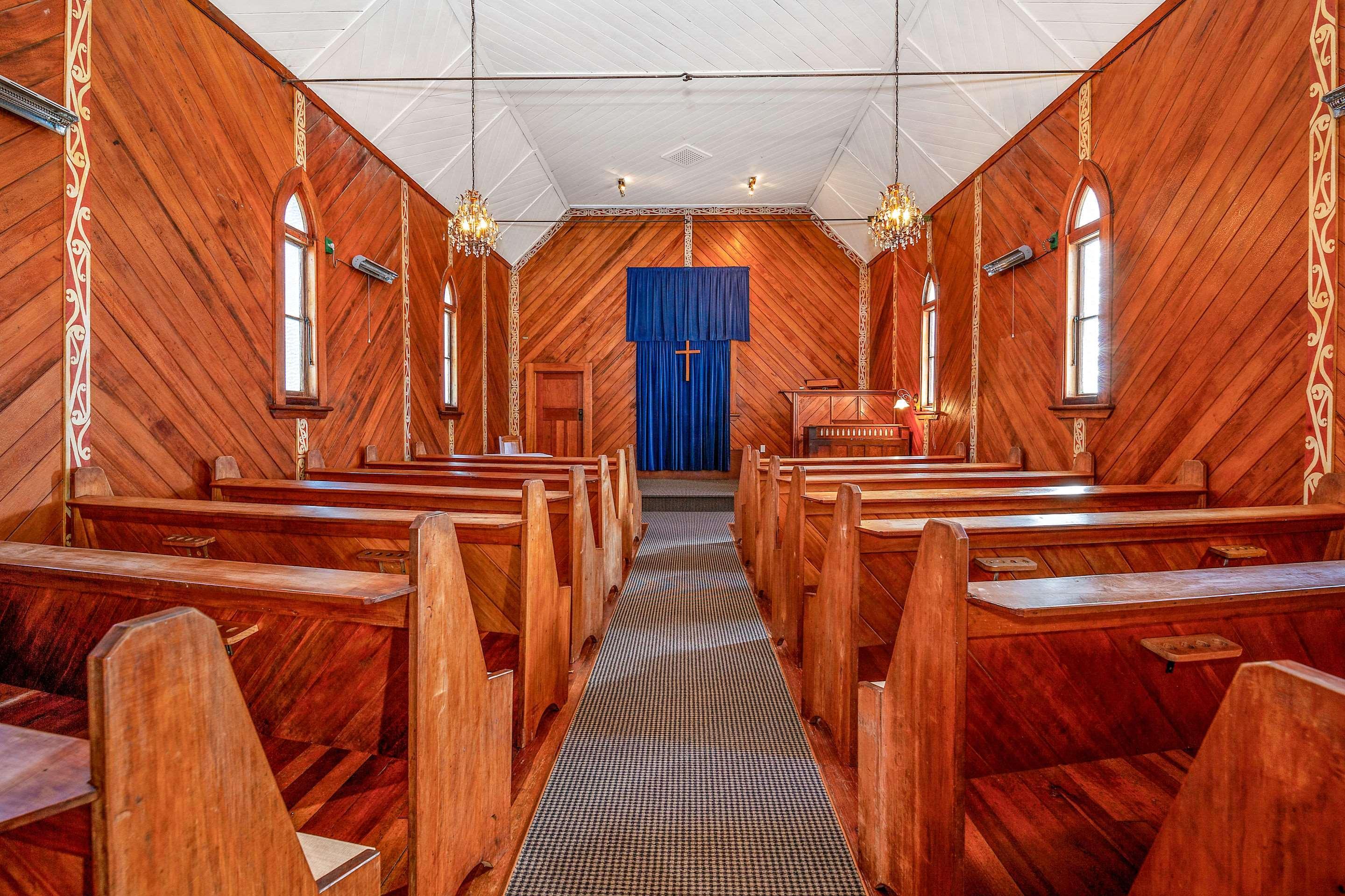 Huka Falls Resort Taupo Bagian luar foto Interior of the church